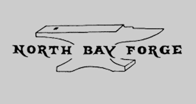 ノースベイフォージ、鍛冶の達人が一つ一つ高炭素鋼を使い、手で鍛造した彫刻刀はすぐに使えるように鋭く研ぎ上げてあります。