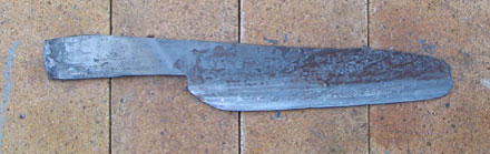 forging both sides of the chef's blade evenly to avoid warping of the blade during heat treatment