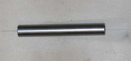 I start with a 6 inch piece of 7/8 inch diameter high carbon steel. This is for the
light bowl adze blade. For the heavy one I start with 6 inches of 1 inch.